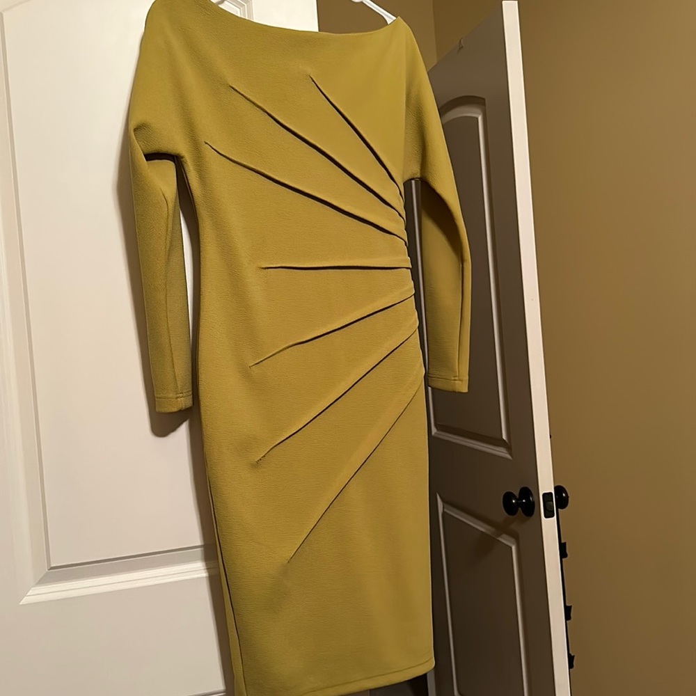 Green dress with beautiful side ruching